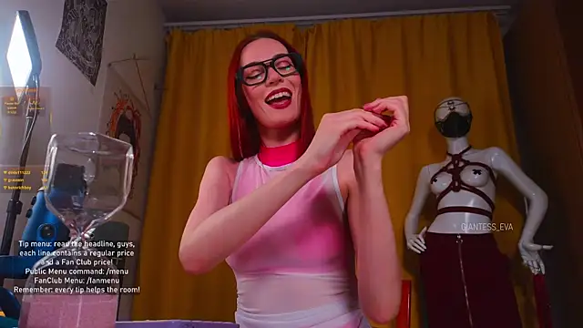 Giantess Eva online show from November 22, 6:40 pm