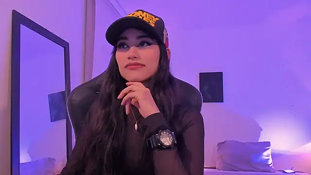 Rouse Monroe online show from November 18, 3:54 am