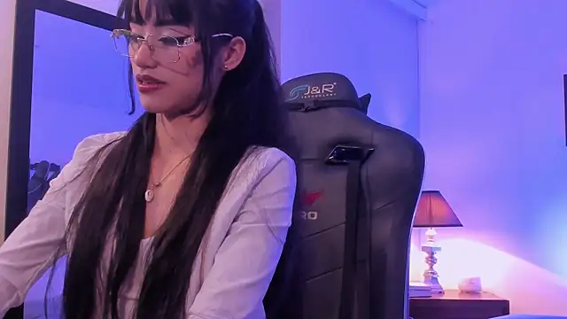 Rouse Monroe online show from November 6, 4:27 am