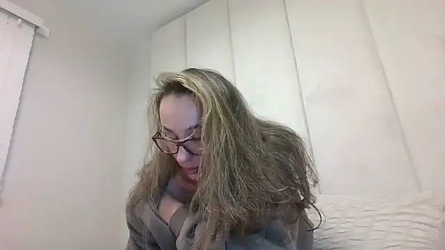 Snapshot of Scotishminx25 chatting on September 27, 5:41 pm Scotishminx25 online show from September 27, 5:41 pm