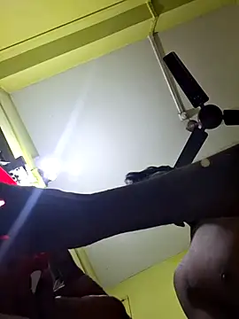 kkshan0923 online show from February 20, 1:57 am