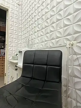 Valeriacris online show from March 21, 3:38 pm