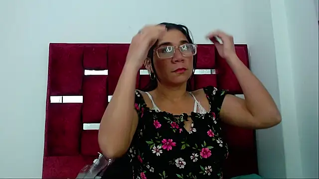 PamelaCruzThxl online show from October 2, 12:19 pm