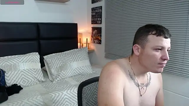 scarlett and justin online show from October 9, 3:29 am