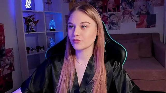 AriaWell online show from November 24, 5:13 pm