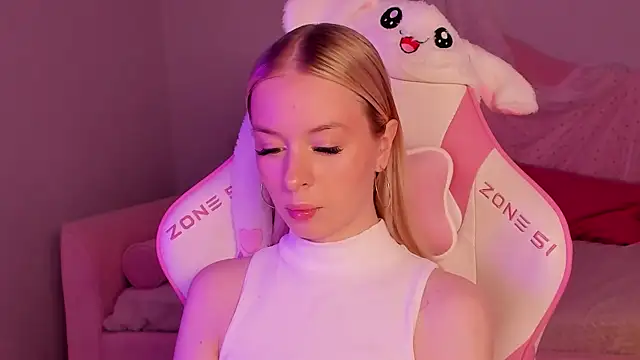 MiaGraces online show from November 29, 5:18 am