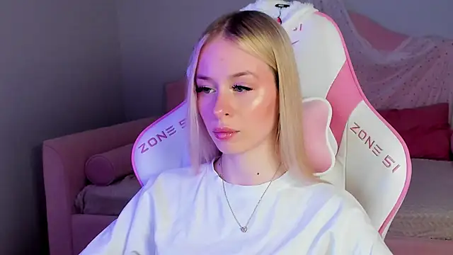 MiaGraces online show from November 17, 5:17 pm