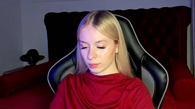 MiaGraces online show from November 24, 5:13 pm