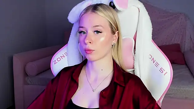 MiaGraces online show from November 14, 5:27 pm