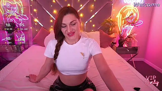 EllaGoldenn online show from March 1, 9:48 pm