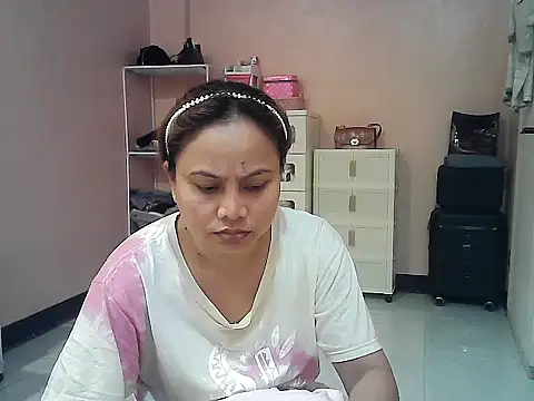 Amarrahlyn online show from July 21, 9:27 pm