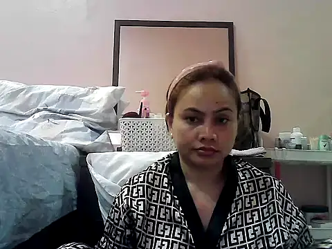 Amarrahlyn online show from May 14, 9:23 pm