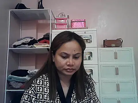 Amarrahlyn online show from July 17, 9:56 pm