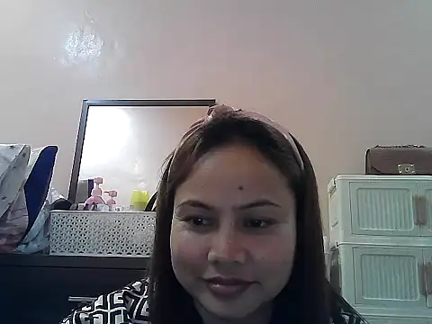 Amarrahlyn online show from May 10, 6:39 am