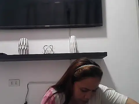 Amarrahlyn online show from July 19, 10:12 am