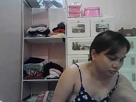 Amarrahlyn online show from July 15, 9:33 pm