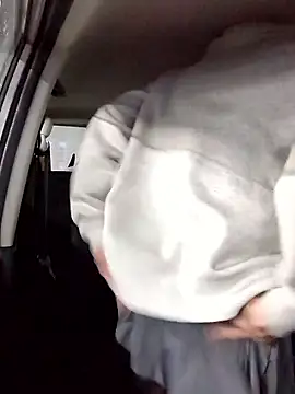 takusaki223 online show from February 21, 8:16 am