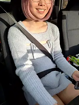 takusaki223 online show from November 14, 4:27 am