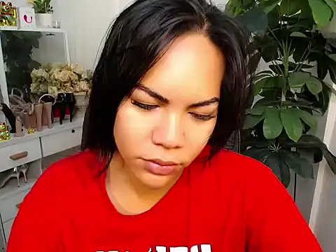 AngelitaDeputouch online show from October 25, 11:49 pm