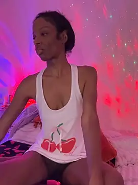 LoveDreaux online show from March 7, 1:01 am