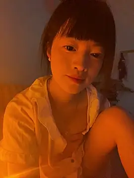Tramy xx online show from June 27, 2:17 am