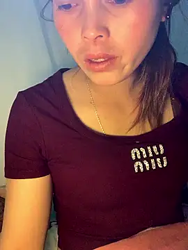 Halyy xx online show from January 17, 1:58 pm