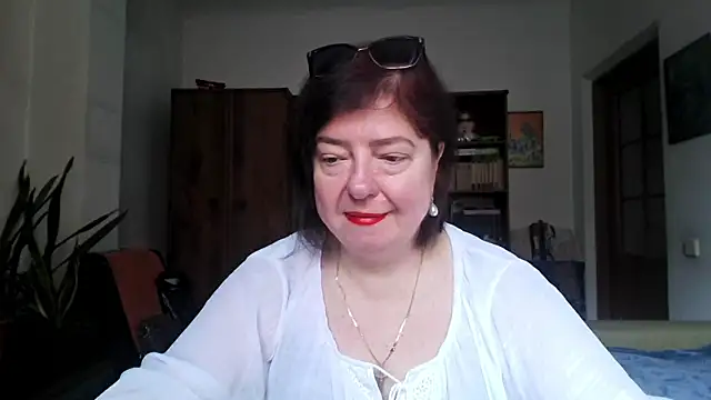 Violet Pulse online show from April 4, 9:27 am