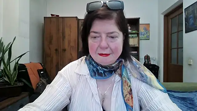 Violet Pulse online show from March 20, 3:02 pm