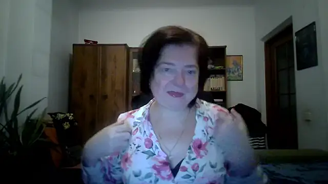 Violet Pulse online show from December 3, 2:16 pm