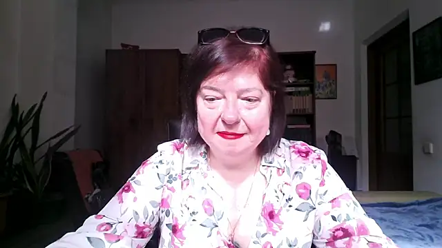 Violet Pulse online show from April 10, 7:26 am