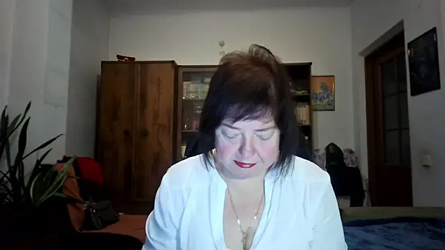 Violet Pulse online show from December 19, 7:49 pm