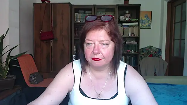 Snapshot of Violet_Pulse chatting on June 29, 11:54 am Violet Pulse online show from June 29, 11:54 am