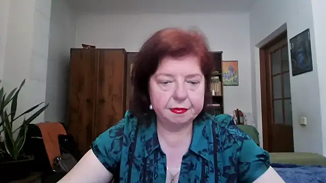 Violet Pulse online show from May 26, 2:59 pm