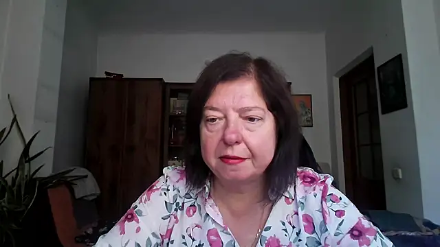 Snapshot of Violet_Pulse chatting on September 26, 9:16 am Violet Pulse online show from September 26, 9:16 am