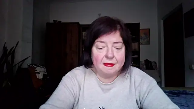 Violet Pulse online show from February 11, 1:33 pm