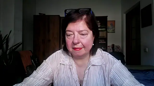 Violet Pulse online show from March 31, 1:46 pm