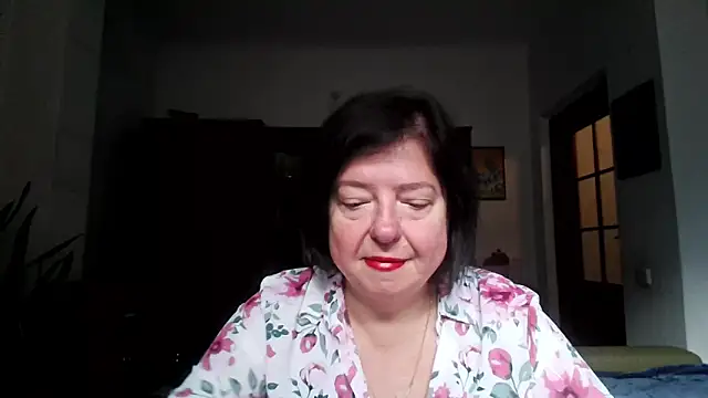 Violet Pulse online show from November 18, 7:55 am