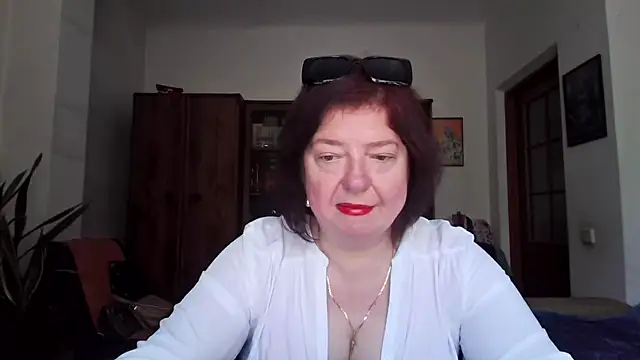 Violet Pulse online show from May 22, 8:01 am