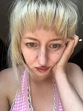 RonnieKiss online show from December 1, 6:36 am