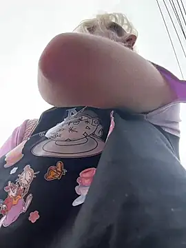 RonnieKiss online show from February 8, 8:12 am