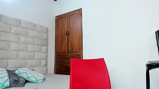 BennBrown online show from November 7, 8:02 pm