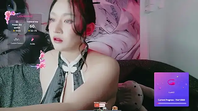 Lalacream12 online show from November 6, 7:07 pm