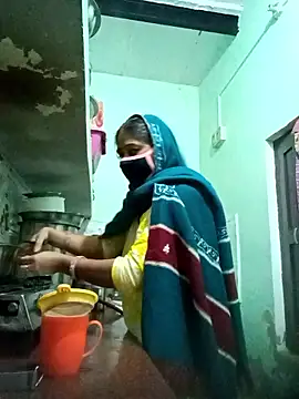 Cute-Charvii online show from January 9, 3:02 am