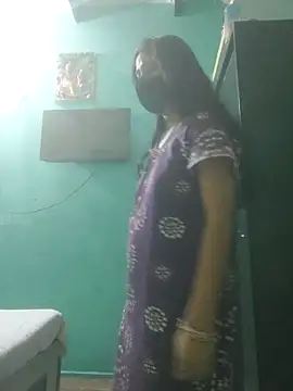 Snapshot of Cute-Charvii chatting on September 24, 4:57 pm Cute-Charvii online show from September 24, 4:57 pm