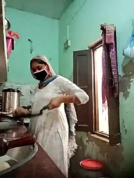 Cute-Charvii online show from January 10, 5:58 am