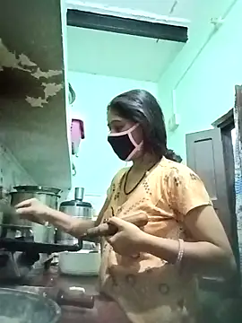 Cute-Charvii online show from March 7, 1:12 am