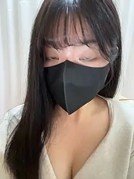 AZ37866 online show from April 8, 3:57 pm