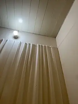 AZ37866 online show from April 8, 3:52 am