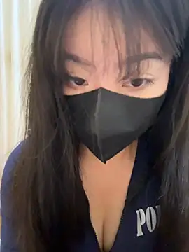 AZ37866 online show from March 31, 3:52 am