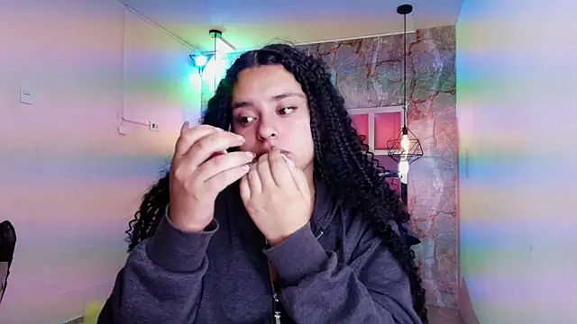 Snapshot of lorem_adams chatting on November 1, 12:21 pm lorem adams online show from November 1, 12:21 pm